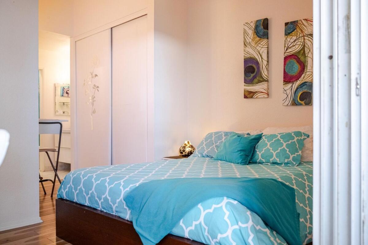 Apartment With Pool In The Heart Of Missionvalley